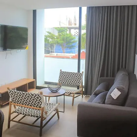 Luxury Apartament 1 Block To 5Th Avenue